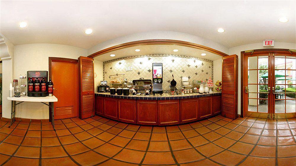 Comfort & Orange County John Wayne Airport 2* Santa Ana